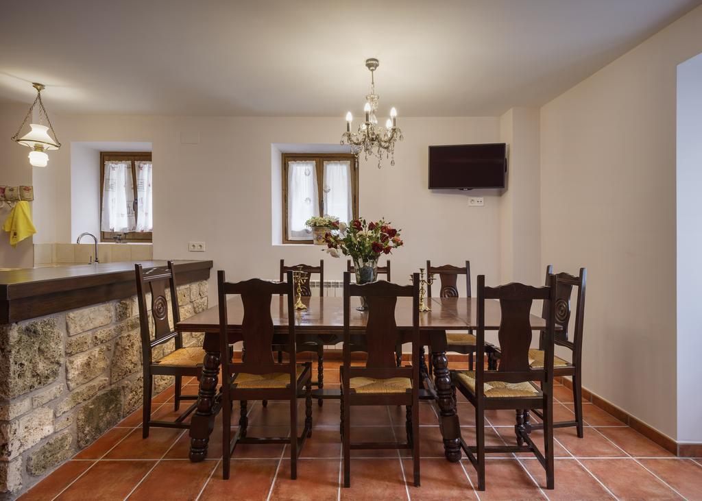 Paloma Guest House Anso Exterior photo