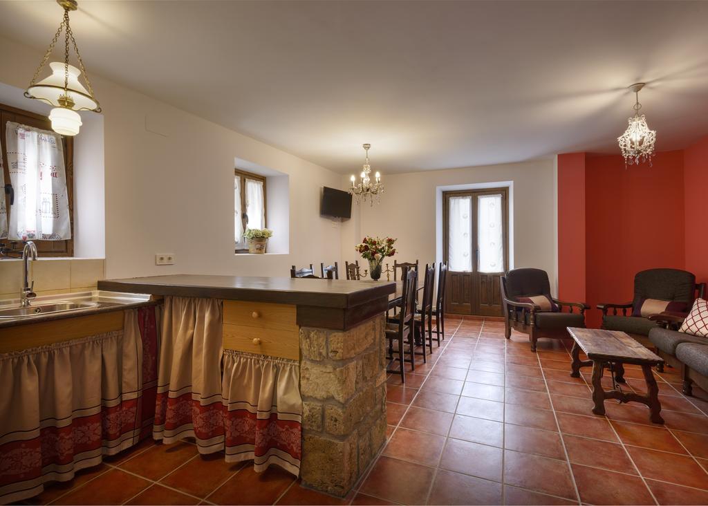 Paloma Guest House Anso Exterior photo